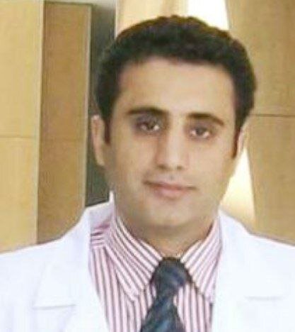 دکتر عبدالحسین غفوریان، جراح و متخصص چشم، فوق تخصص افتالمیک پاتولوژی از دانشگاه جانز هاپکینز آمریکا