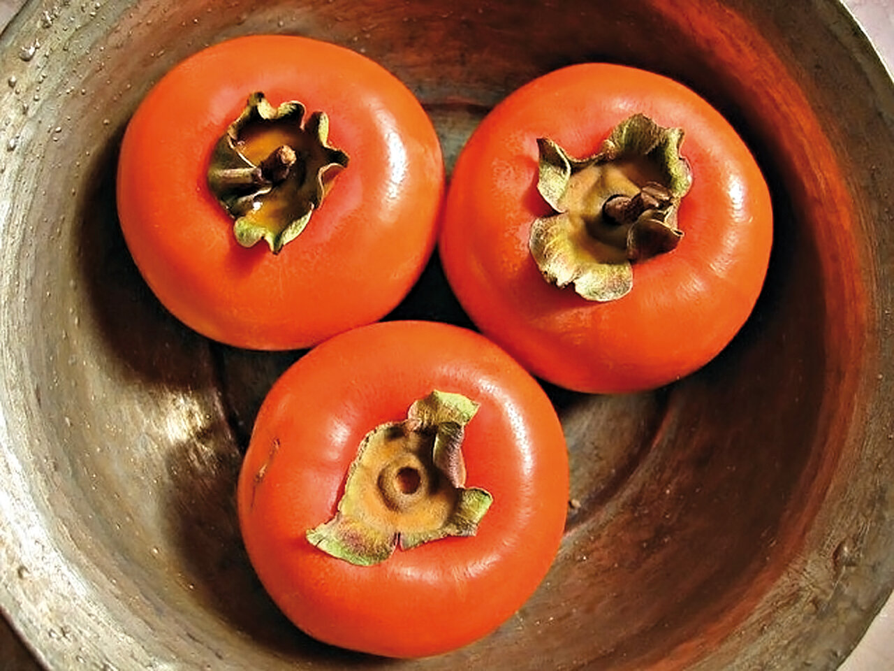 با این میوهها سلامت خود را تضمین کنید