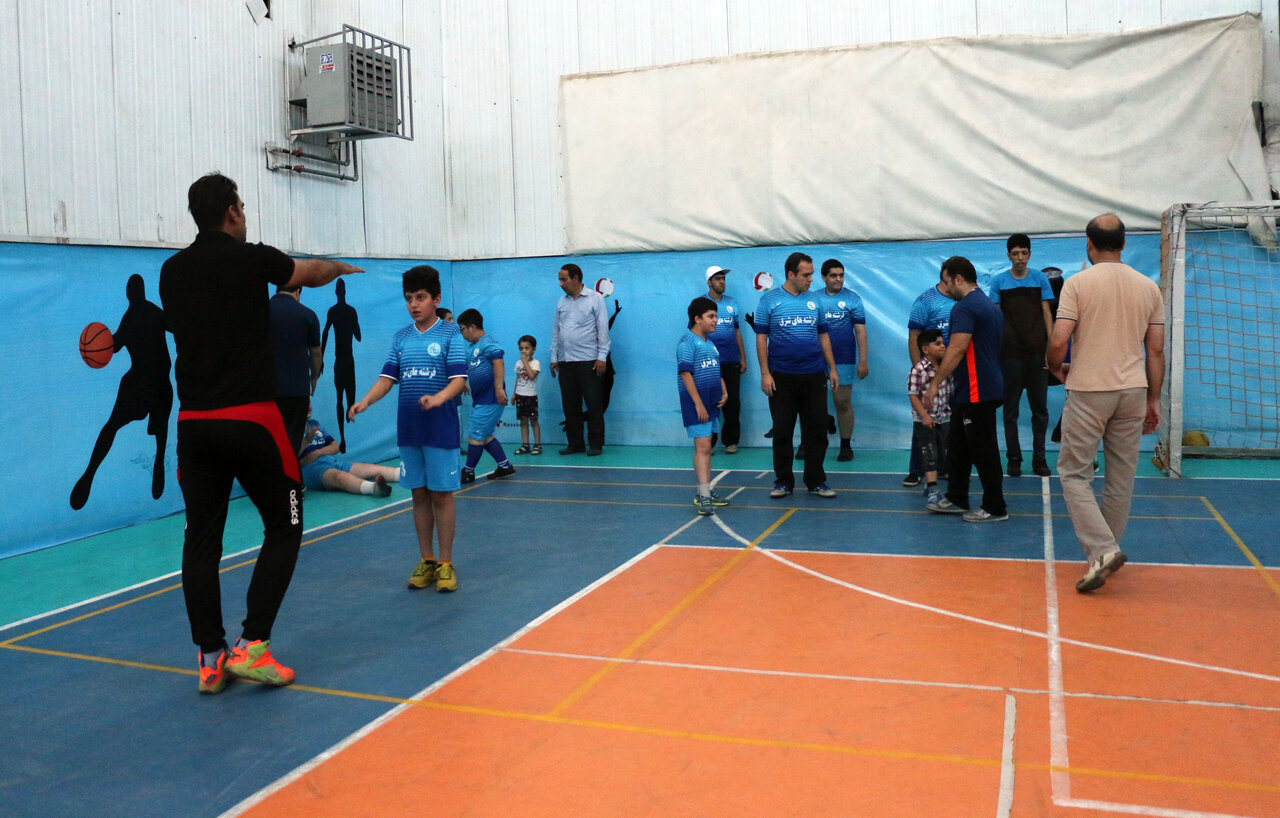 قهرمان محله | من مادر ۲۵۰ فرشتهام