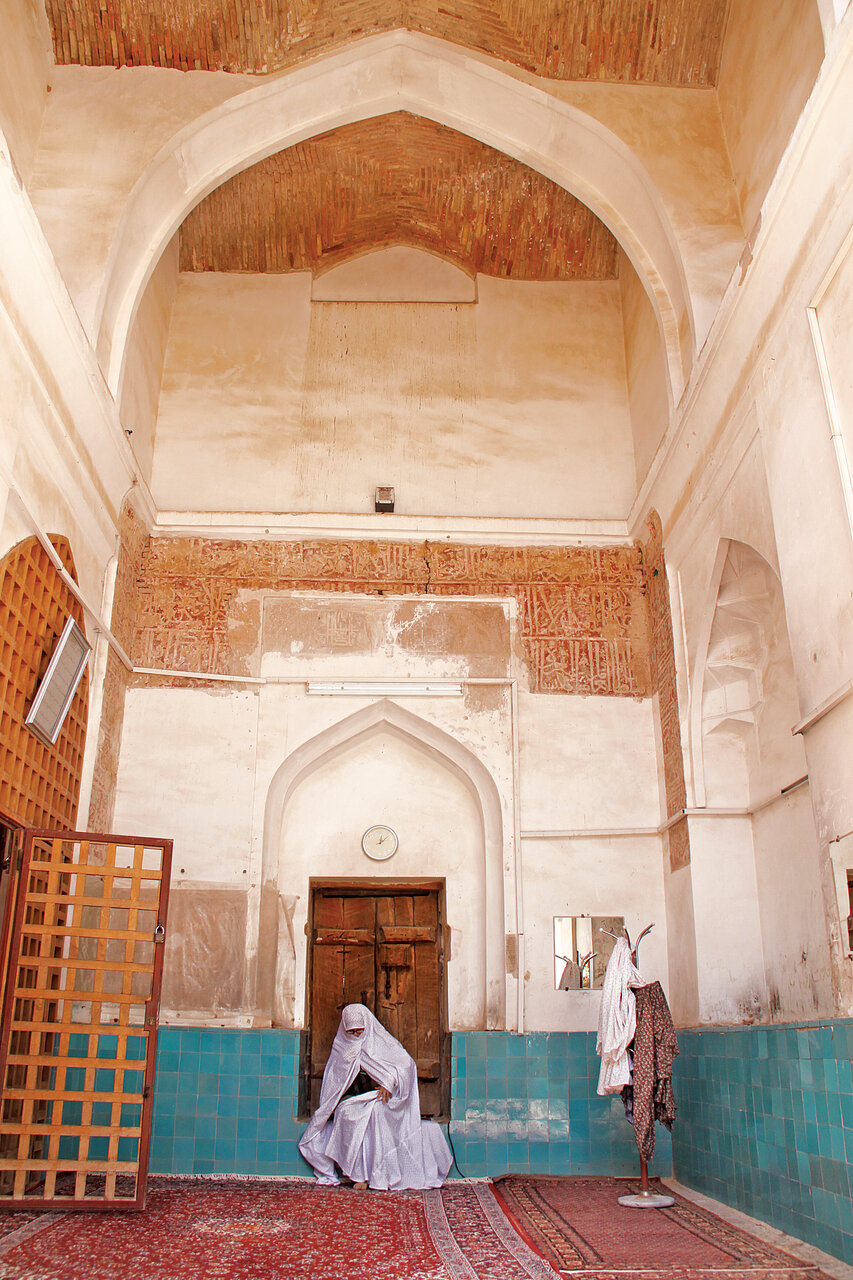 خاک این روستای ایران را از بهشت آوردهاند