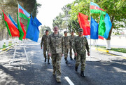 تصاویر الهام علی‌اف با یونیفرم نظامی در میان کماندوهای آذربایجانی