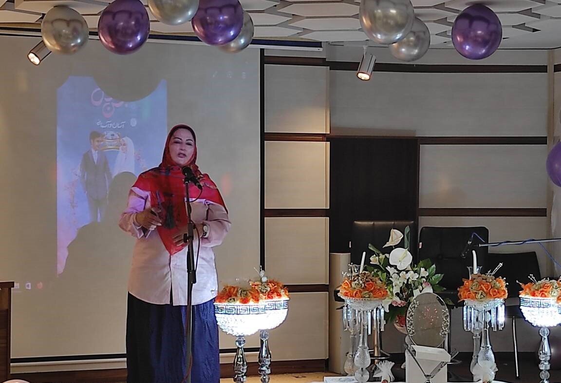 دهه هشتادیها در یک عقدکنان خیلی عاشقانه | نمایش قباله ازدواج امیرکبیر و مهریه ملکزاده خانم