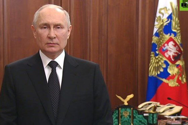 پوتین: بی احترامی به قرآن در روسیه جرم و جنایت است