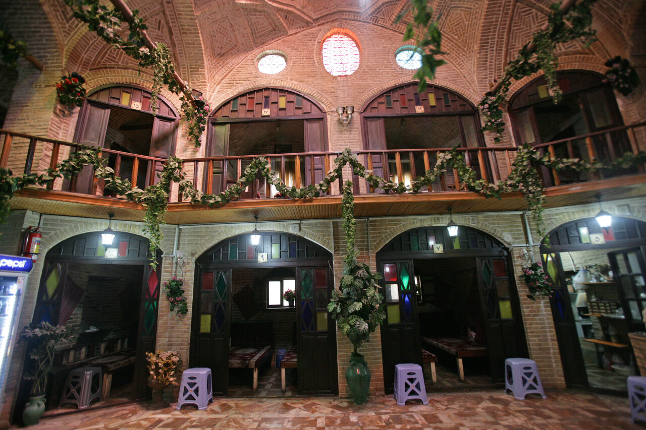 شگفتیهای یک بنای تاریخی در قلب تهران | «ترینهای» بازار بزرگ را بشناسید