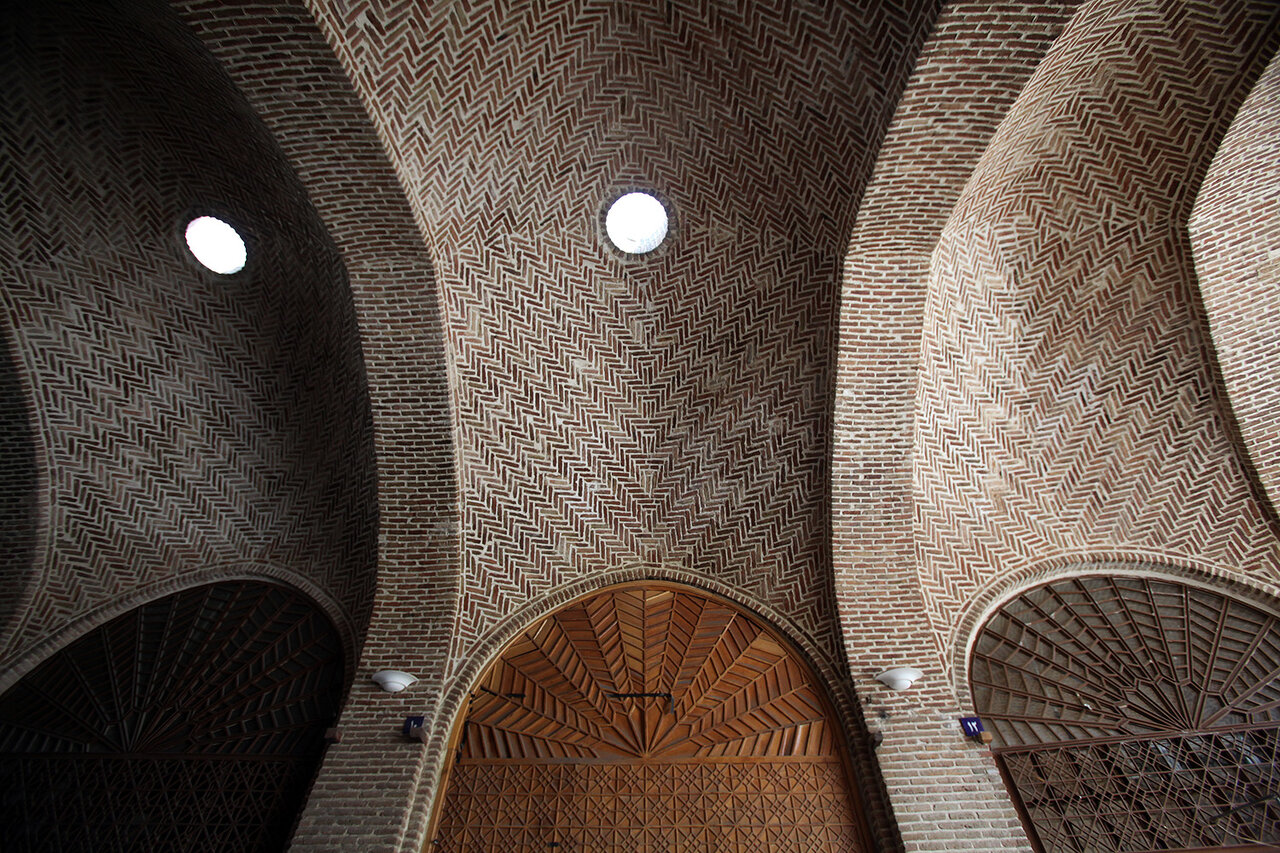 شگفتیهای یک بنای تاریخی در قلب تهران | «ترینهای» بازار بزرگ را بشناسید