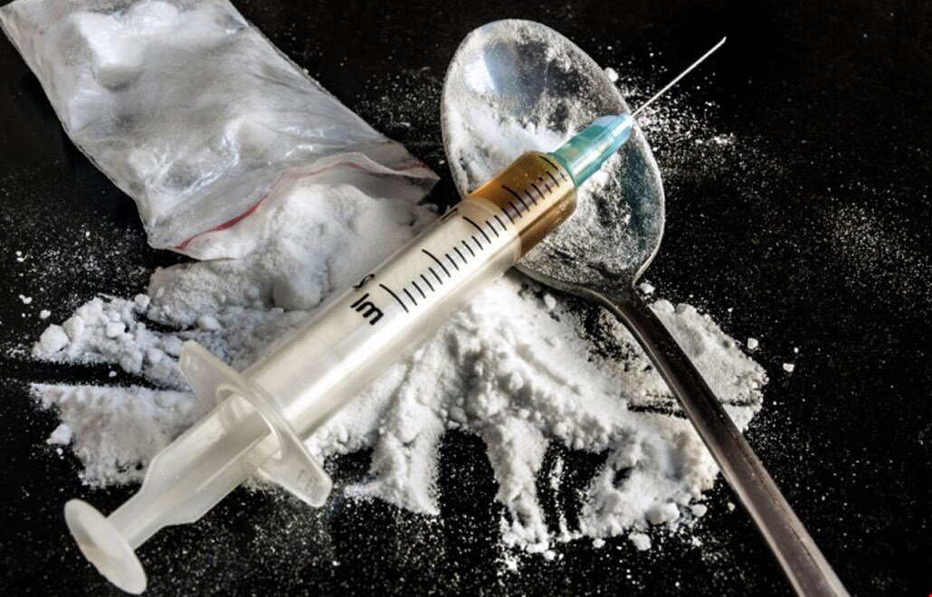 مصرف مواد مخدر - اعتیاد - معتاد