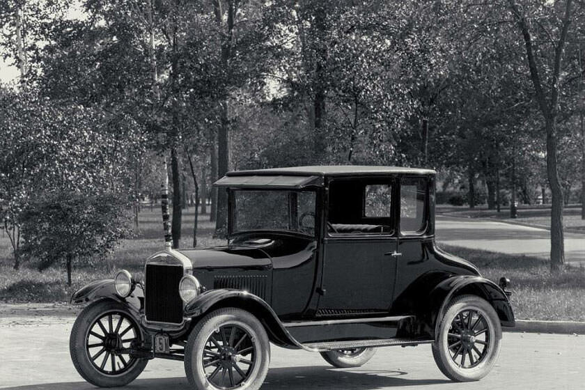 مستند باورنکردنی حمل چراغ راهنمایی در کولهپشتی ماموران