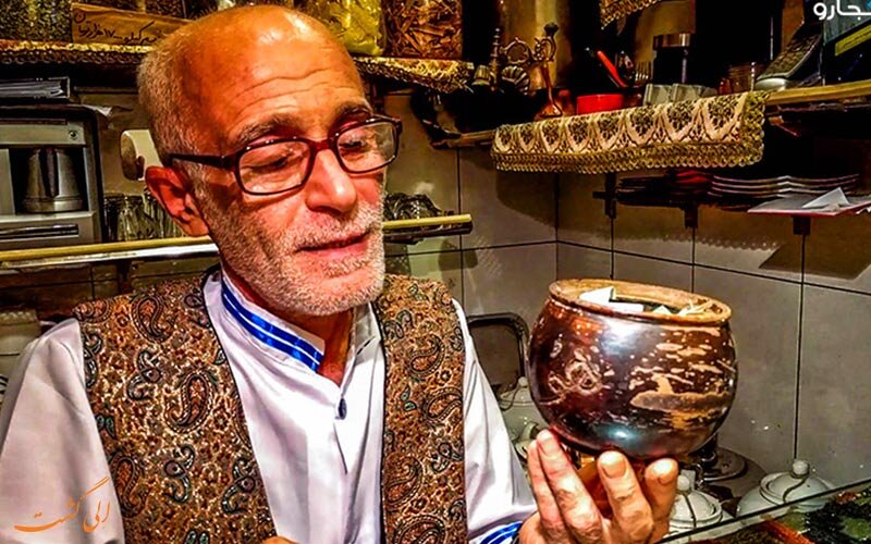 رسوم و آیینهای اختصاصی تهرانیها | سیزی پلو وکوکوسبزی در شب علفه