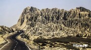 تصاویری عجیب از آبشار ۵۰ متری در سیستان و بلوچستان | سرعت و شدت آب را ببینید