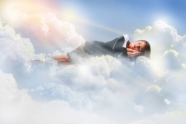 چه چیزهایی محتوای رویاهای ما را تعیین میکنند | چرا مغز میخوابد و رؤیا میبیند