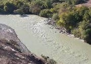 واکنش به خبر آلودگی رودخانه ارس به تشعشعات رادیواکتیو | فرماندار خداآفرین: فقط رنگ آب ارس تغییر کرده است