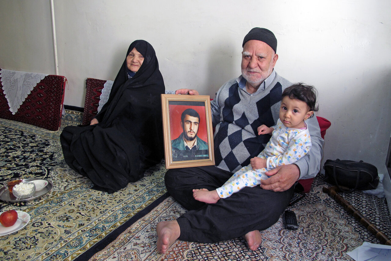 پسر آبدارچی رئیسجمهور، علمدار گردان شهادت شد