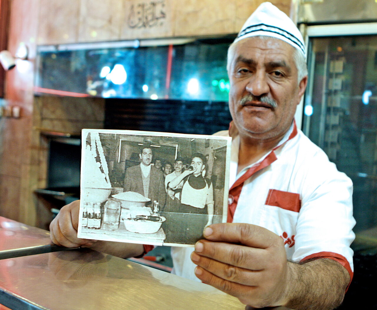 بزرگترین کاسب قرن که بود؟ | ماجرای خواندنی مردی که دلشکسته از مغازه رفت