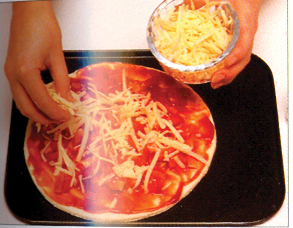 طرز تهیه پیتزا ساعتی!