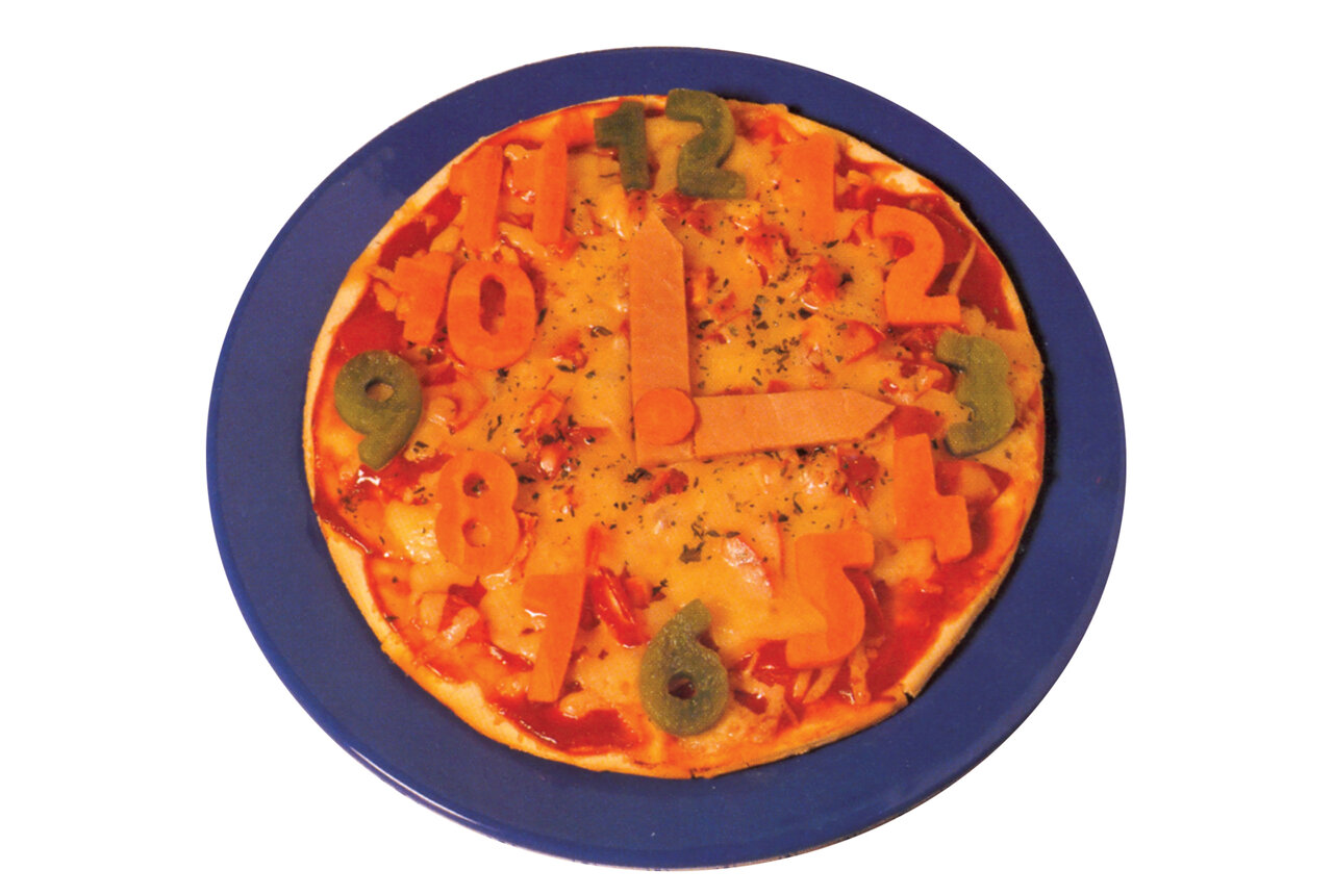 پیتزا ساعتی