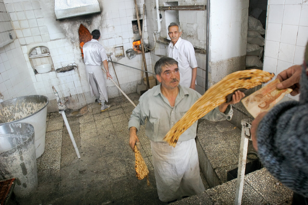 قصه نانی که از دل سنگ در میآید