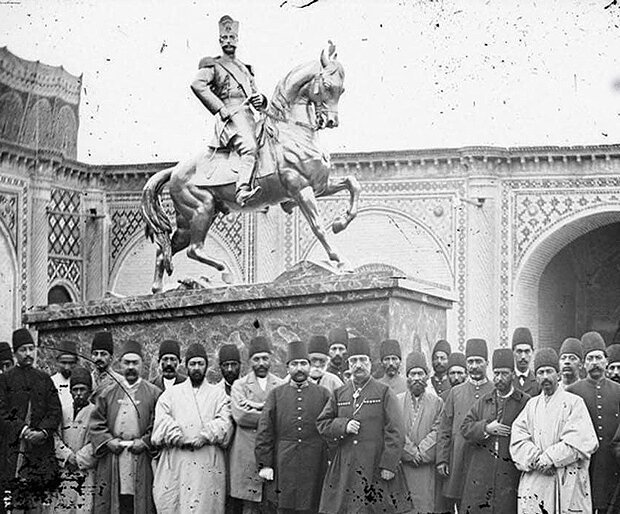 اسب‌دوانی؛ جذاب‌ترین مسابقه عهد قاجار | جایزه بزرگ ۱۵۰تومانی برای چابک‌سوار برنده
