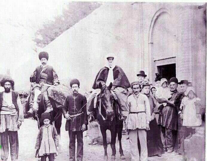 تصویر جالب از یک عروس در زمان قاجار ؛ ۱۱۸ سال قبل مراسم عروسی در دوره قاجار در تبریز سال ۱۲۸۴