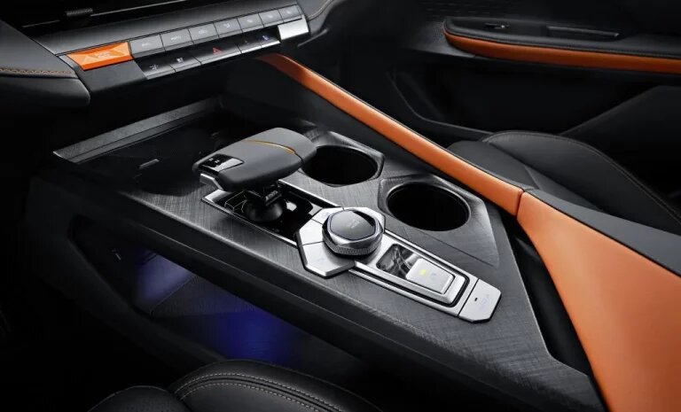 گزینه وارداتی جدید پارس خودرو | جزئیات و قیمت خودرو