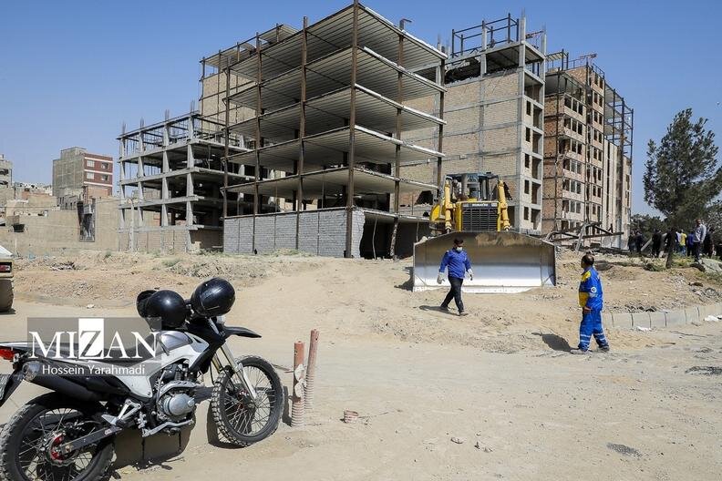 ببینید| ۱۷۰ واحد سازه غیرقانونی در خُلازیر تخریب شد