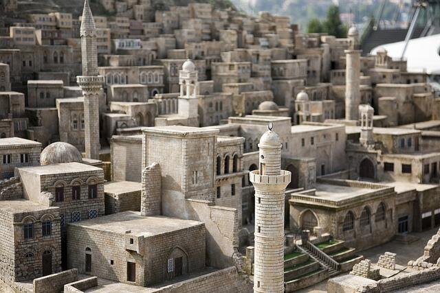 تصاویر | جذاب ترین شهرهای مینیاتوری دنیا | از دروازه گالیور تا بزرگترین شهر لوگویی