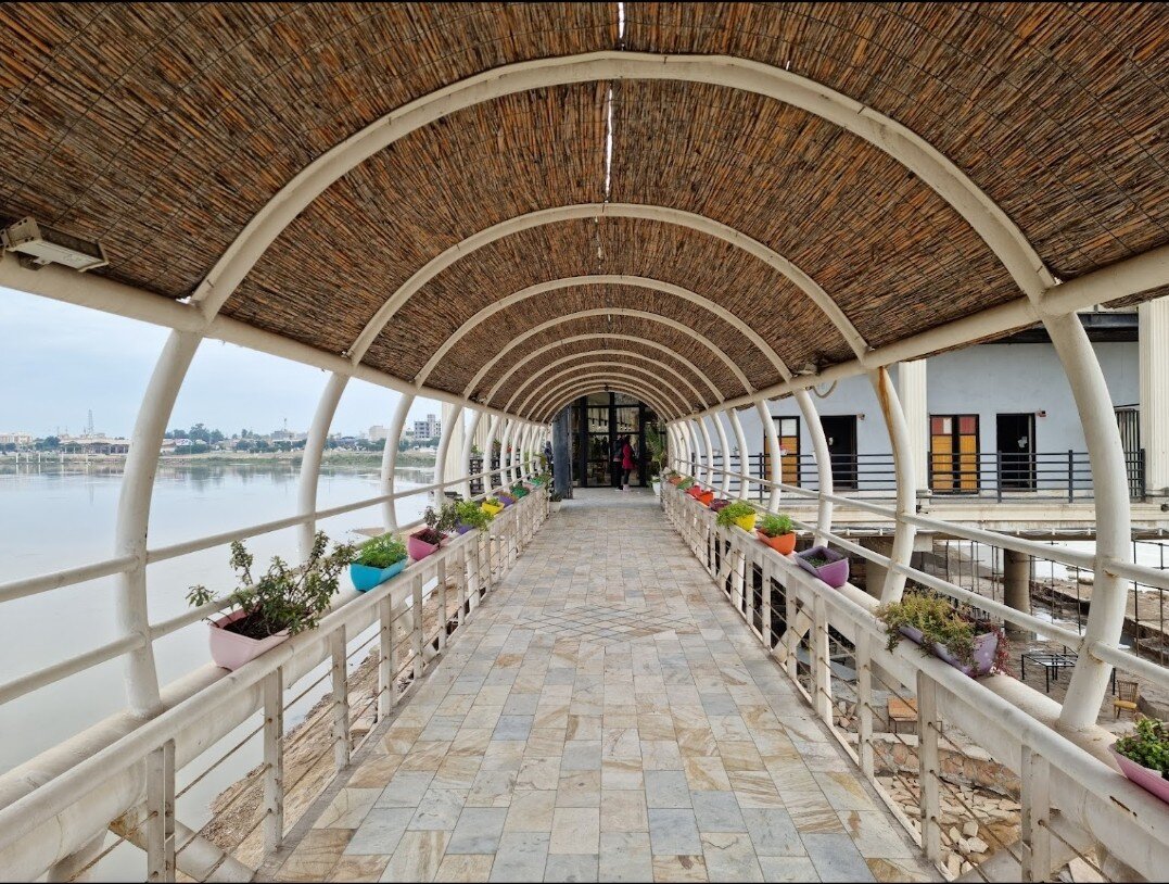 خوراک و تفریح در اهواز!