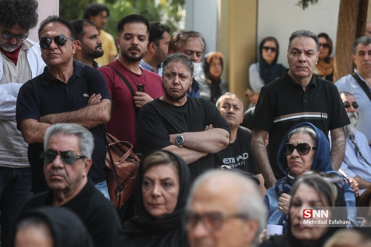 تصاویر چهرههایی که فریماه فرجامی را بدرقه کردند | قربانی زیباییاش شد | او را دوره کردند تا کار به اینجا برسد