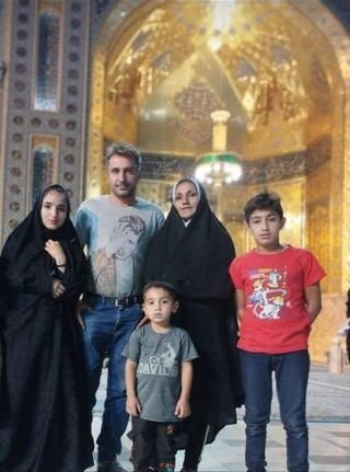 تصاویر | جزئیات قتل ۴ عضو یک خانواده به دست دختر ۱۴ سالهشان | دختر و پسر عاشق صحنه هولناک را بازسازی کردند