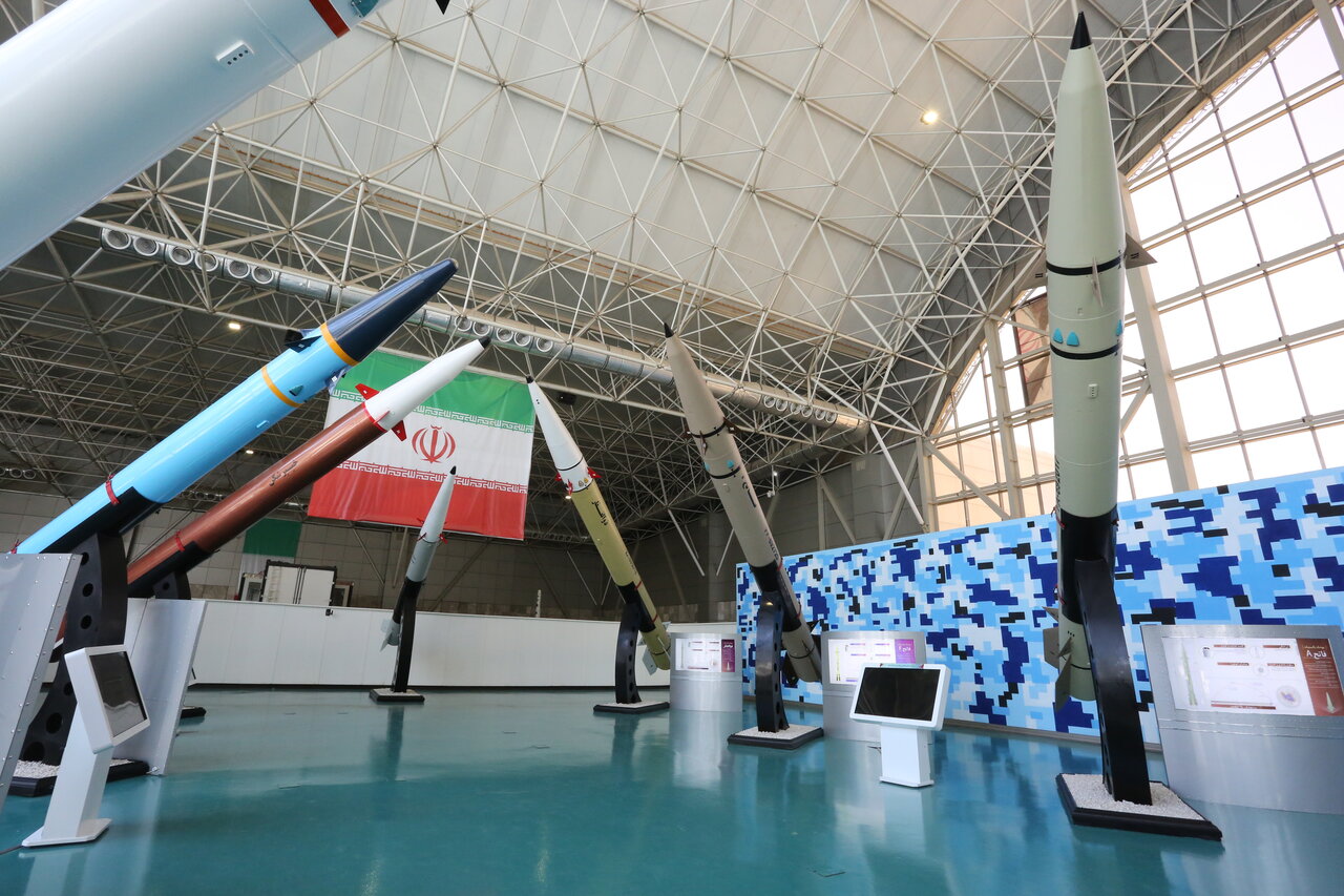 گزارش تصویری | دستاوردهای غرورآفرین | از موشکهای دوربرد تا پهپادهای رادارگریز
