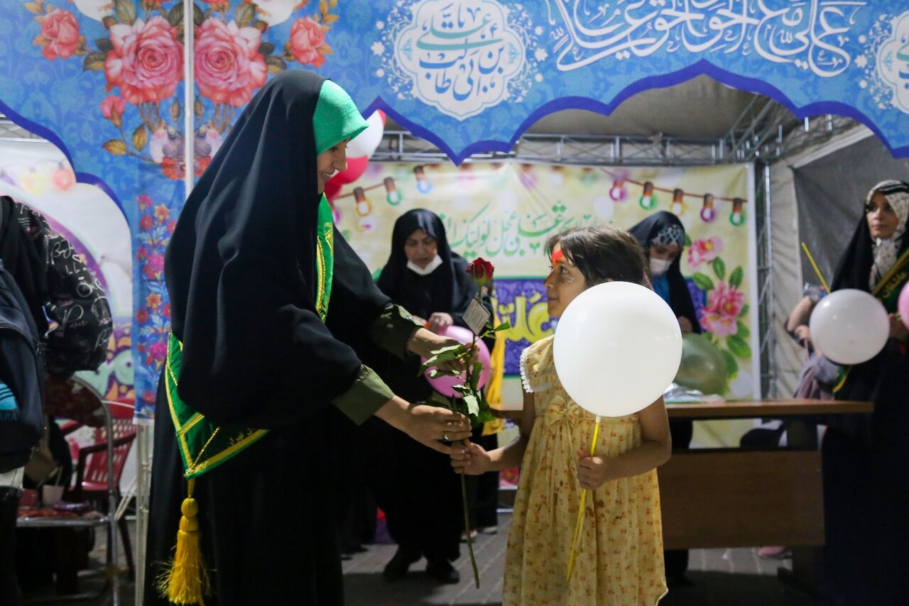 جشن عید غدیر و پویش فرشتگان سرزمین من در مجموعه تفریحی، ورزشی و فرهنگی توچال برگزار شد