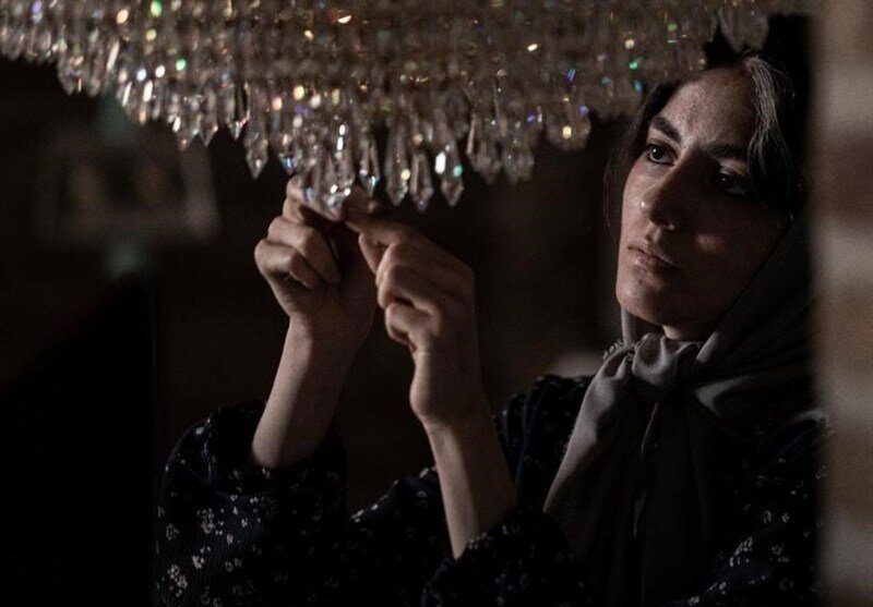 تصاویر | پژمان جمشیدی با گریم متفاوت در «بیمادر» | فیلم تلخی که زودی میآید