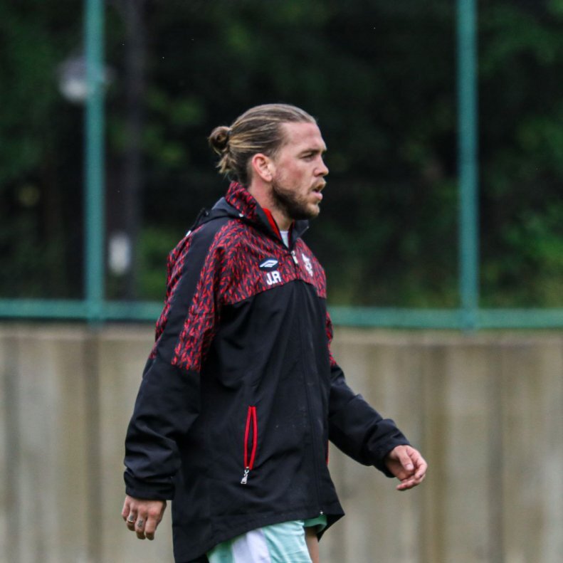 عکس | یوسین بولت به تراکتور پیوست! | سریعترین بازیکن لیگ برتر ایران رونمایی شد