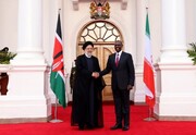 ببینید | ادای احترام رئیسی به مقبره رهبر فقید کنیا