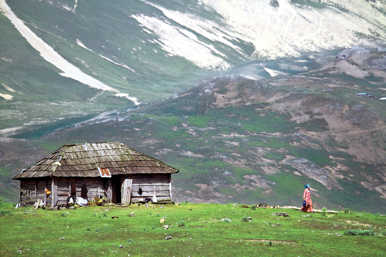 اینجا زیباترین جاده ایران است ؛ مهآلود و رویایی!