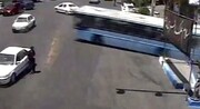 تصاویر لحظه تصادف خونین اتوبوس در تبریز