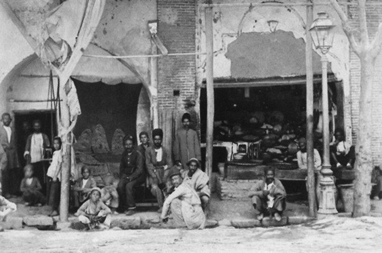 ردپای تاریخ در جادهای که حالا خیابان شده | ۱۰۰ سال دماوند بودن