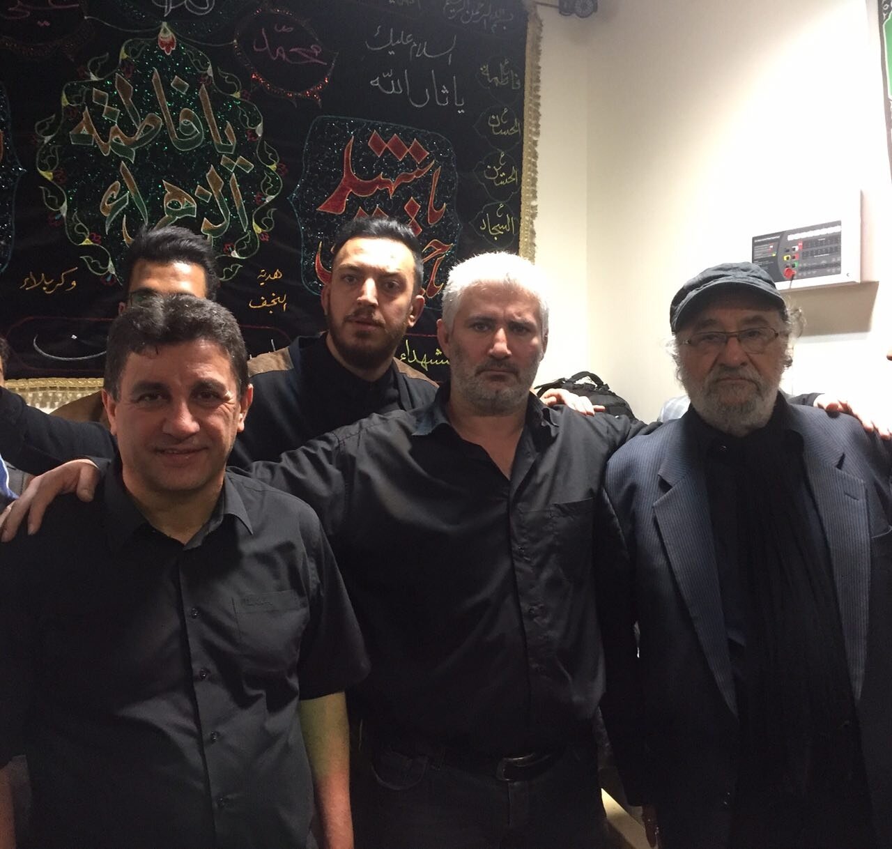 عزاداری هنرمندانه | حضور چهرههای شناختهشده سینما و ورزش در هیئت «غریب مدینه»