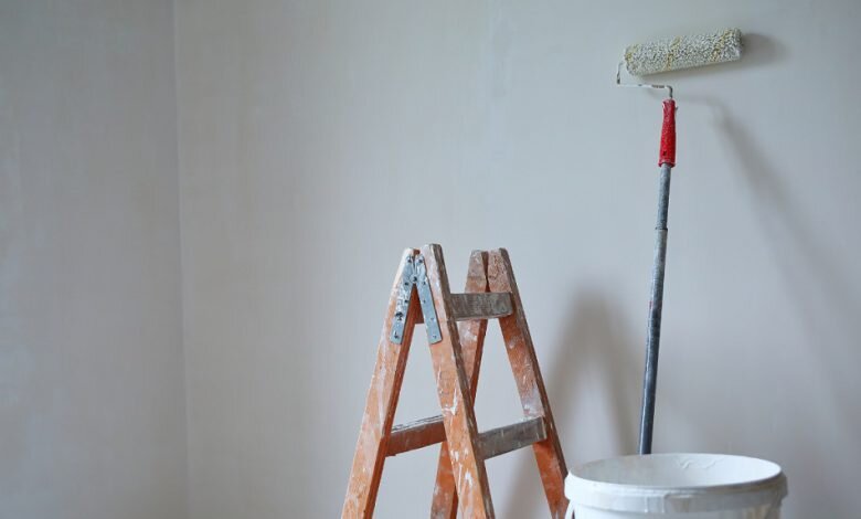 چگونه خودمان دیوارهای خانه را رنگ کنیم؟ | گام به گام برای نقاشی دیوارهای داخلی خانه