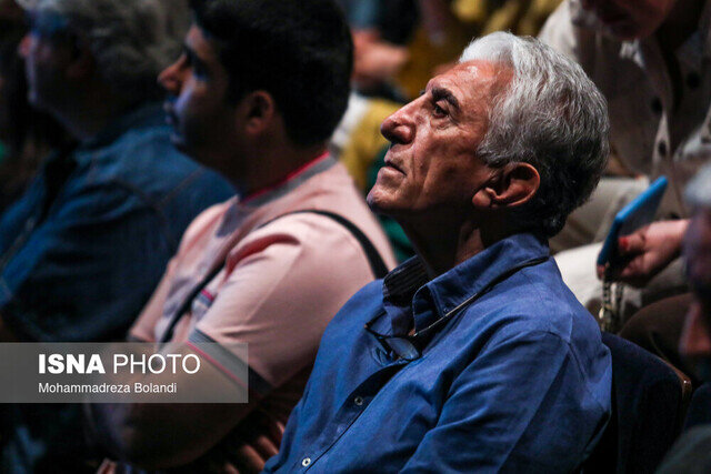 حامد بهداد: من صلاحیت ندارم حرف بزنم | رضا کیانیان: چرا نمیشود او را نقد کرد ؛ در کارگردانی کنترلش را از دست میداد ...