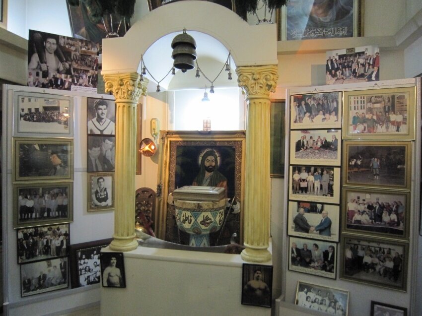 حسینیه اول مظلوم(ع)؛ پاتوق پهلوانان تهران | ورود بانوان ممنوع!