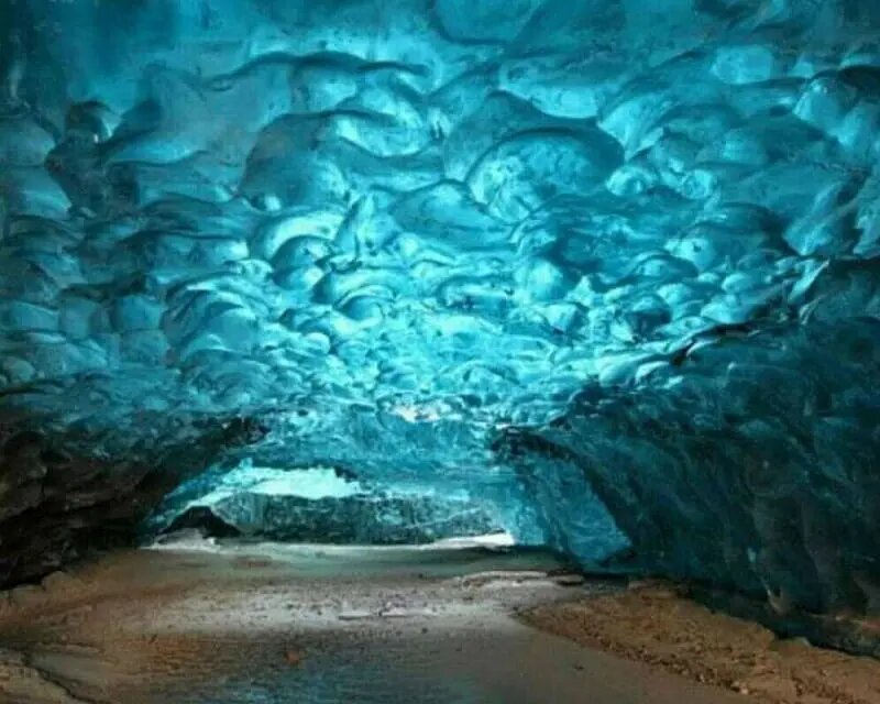 اینجا ایران است؛ سردترین نقطه خاورمیانه | غار یخی چما کجاست | تصاویر غار یخی کوهرنگ را ببینید