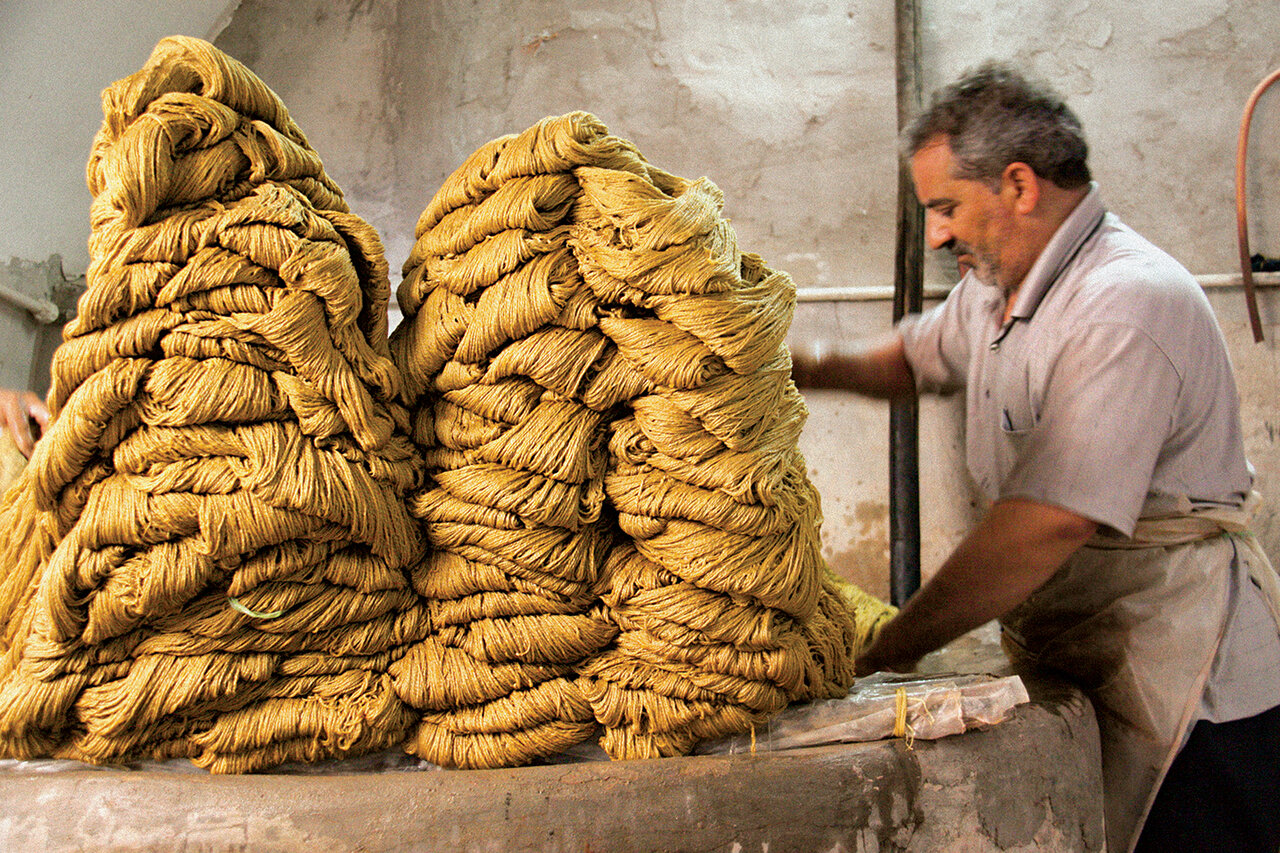 از این پاتیل طلا میریزه