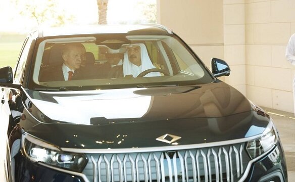 خودرویی که اردوغان به امیر قطر هدیه داد