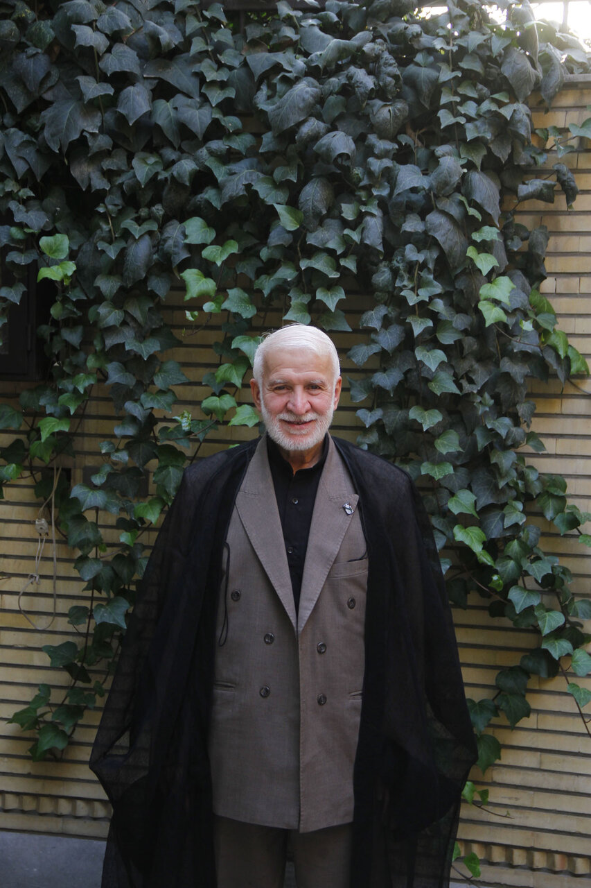 حاج احمد چینی از برکات روضه خانگی میگوید | از کودکی عاشق این تبار محترمم