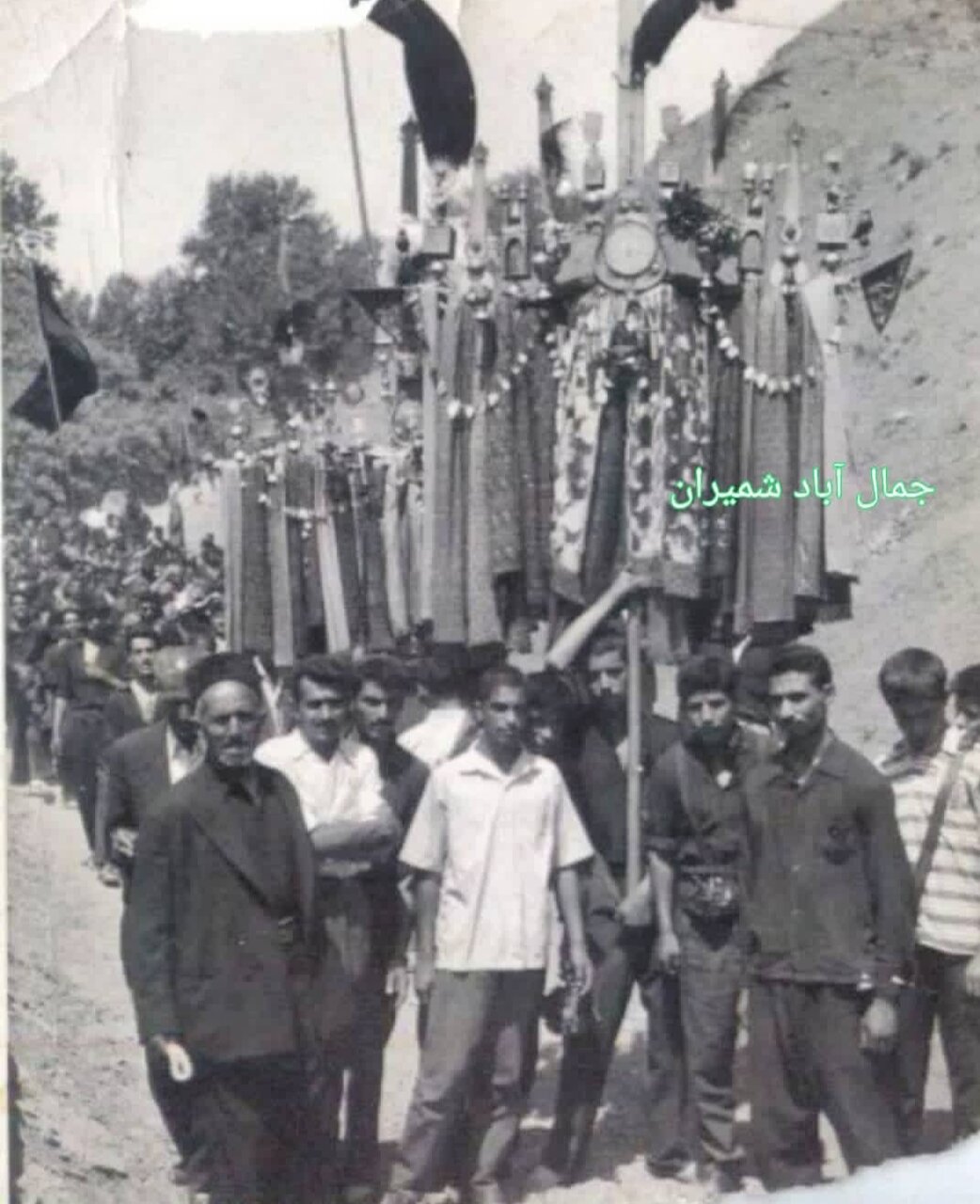 عزاداری در مزار سیدجوزدرختی