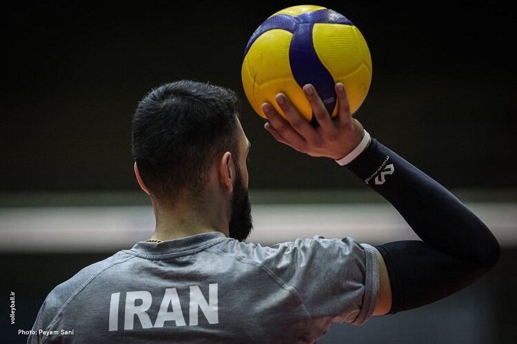 صبوری کنید، نتیجه میگیریم | عطایی از بهترین مربیان ایران است