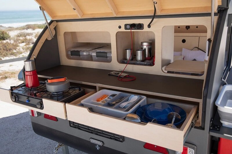 تصاویر | از ساحل تا بیابان با میکرو کمپر استثنایی «رد گکو» | سبک، راحت، ایمن و مستحکم