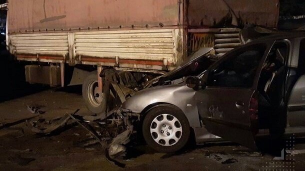 مرگ هولناک دختر ۲۳ ساله به دلیل باز نشدن ایربگ خودرو | دختر جوان هنگام رانندگی کاملا هوشیار بوده اما...