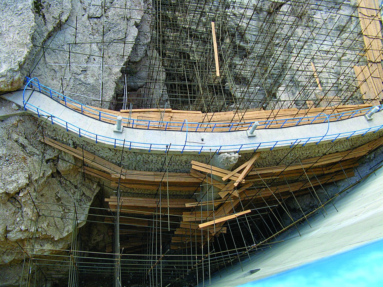 قدیمیترین و منحصربهفردترین سد قوسی دنیا حاصل محاسبات دقیق معماران ایرانی دوران باستان