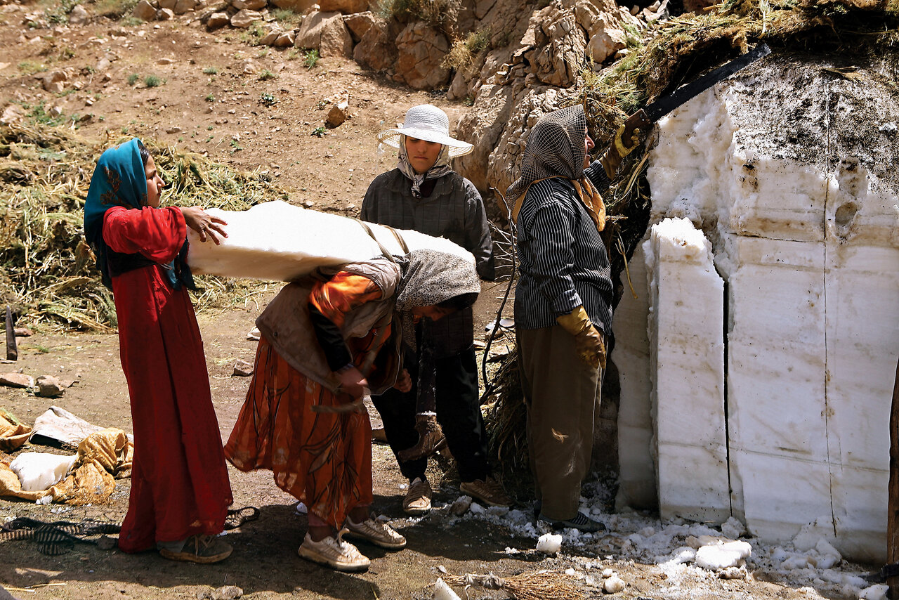 جایی که سنگ روی سنگ بند میشود